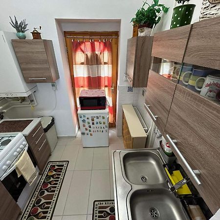 Tavaszpart Vendeghaz Apartamento Szeged Exterior foto